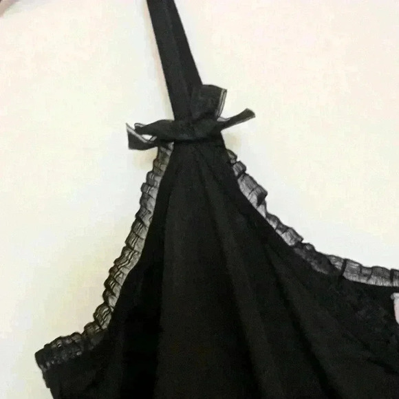La senza frills and thrills black camisole size medium - Picture 5 of 6